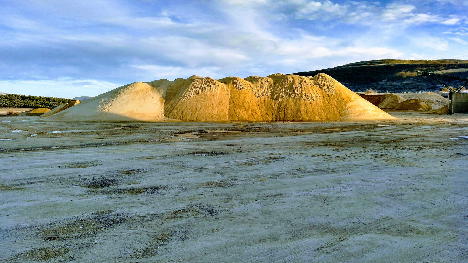 Acopio de áridos silíceos